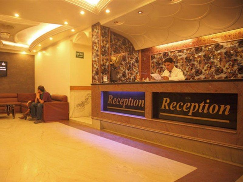 Indira International Inn New Delhi Ngoại thất bức ảnh